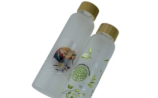 Бутылка с логотипом